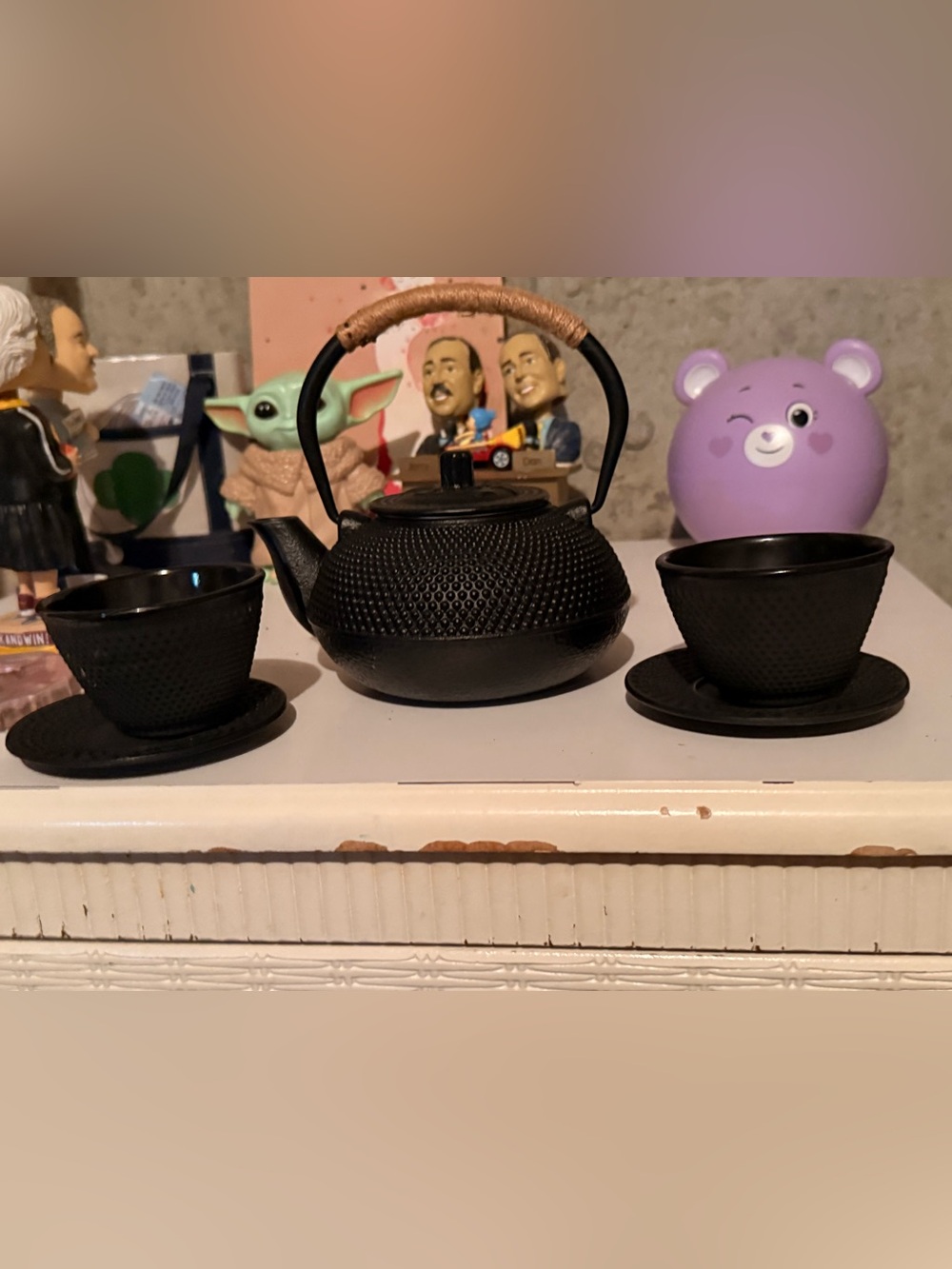 Cast Iron Black Tea Set with 2 Cups and Saucers